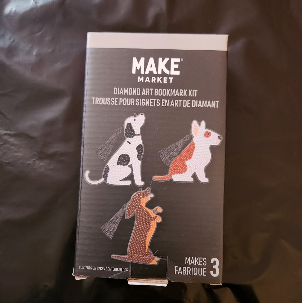 Dog Diamond Art Bookmark Kit    (Makes 3)